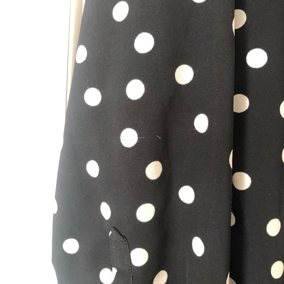 Button up polka dot top - Picture 10 of 11